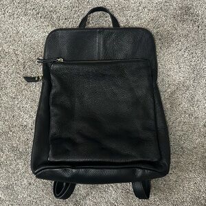 L. Credi | Fine Black Pebbled Leather Backpack Made in Italy
